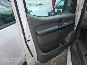 2019 Nissan NV2500 HD Cargo SV Standard Roof 146.1" WB - miniatura 9