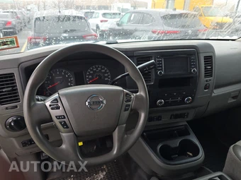 2019 Nissan NV3500 HD Cargo SV Standard Roof 146.1" WB - miniatura 11