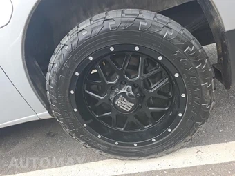 2019 Nissan NV3500 HD Passenger S 146.1" WB - miniatura 11