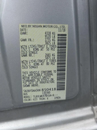 2019 Nissan NV3500 HD Passenger S 146.1" WB - miniatura 17