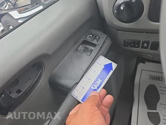 2019 Nissan NV3500 HD Passenger S 146.1" WB - miniatura 23