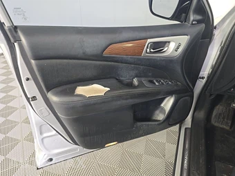 2019 Nissan Pathfinder Platinum – miniatura 9