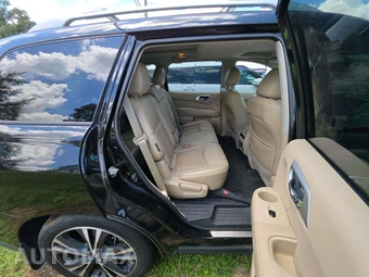 2019 Nissan Pathfinder Platinum - miniatura 17