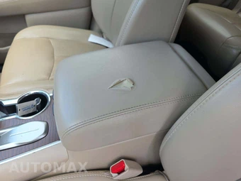 2019 Nissan Pathfinder Platinum - miniatura 28