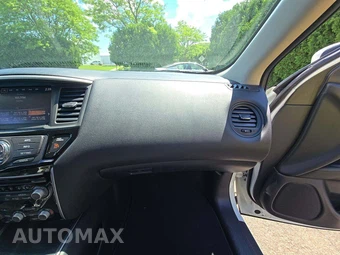 2019 Nissan Pathfinder S – miniatura 20