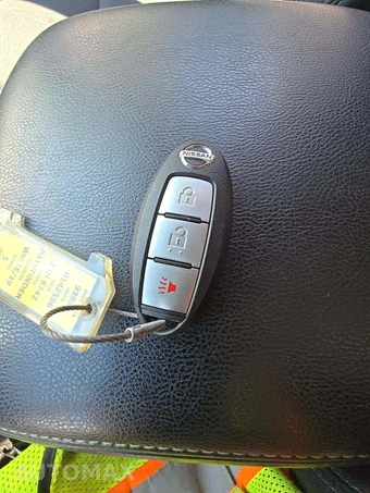2019 Nissan Pathfinder S – miniatura 8