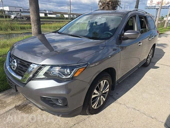 2019 Nissan Pathfinder S