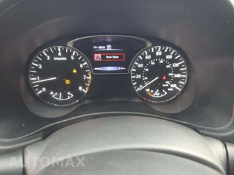2019 Nissan Pathfinder S - miniatura 9