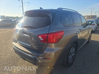 2019 Nissan Pathfinder S – miniatura 4