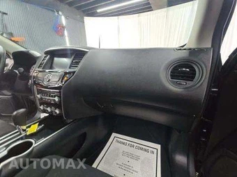 2019 Nissan Pathfinder S – miniatura 21