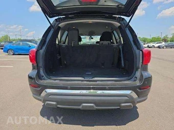 2019 Nissan Pathfinder S – miniatura 16