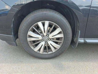 2019 Nissan Pathfinder S – miniatura 23