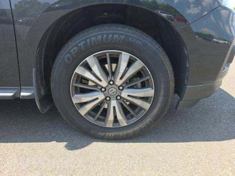 2019 Nissan Pathfinder S – miniatura 25