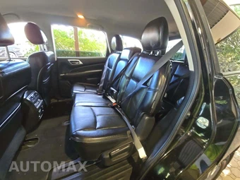 2019 Nissan Pathfinder SL - miniatura 13