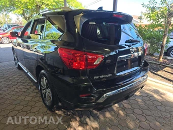 2019 Nissan Pathfinder SL - miniatura 2