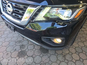 2019 Nissan Pathfinder SL - miniatura 23