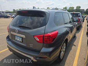 2019 Nissan Pathfinder SL - miniatura 4