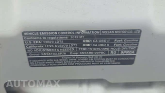 2019 Nissan Pathfinder SL – miniatura 22