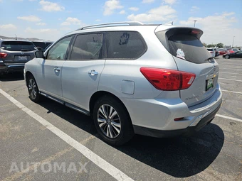 2019 Nissan Pathfinder SL – miniatura 6