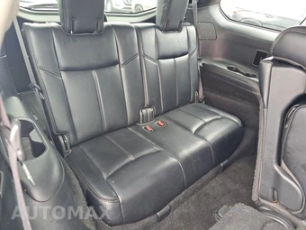 2019 Nissan Pathfinder SL – miniatura 14