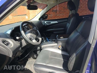 2019 Nissan Pathfinder SL - miniatura 3