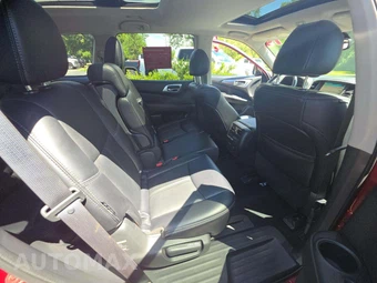 2019 Nissan Pathfinder SL – miniatura 17
