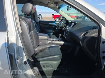 2019 Nissan Pathfinder SL – miniatura 8