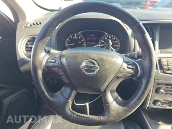 2019 Nissan Pathfinder SL – miniatura 10