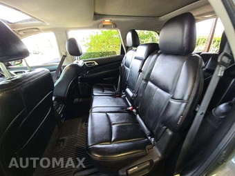 2019 Nissan Pathfinder SL – miniatura 13