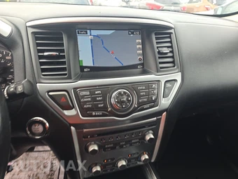 2019 Nissan Pathfinder SL – miniatura 11
