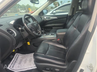 2019 Nissan Pathfinder SL – miniatura 7