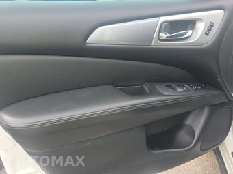 2019 Nissan Pathfinder SL – miniatura 9