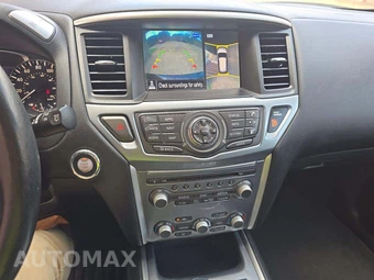 2019 Nissan Pathfinder SL – miniatura 10