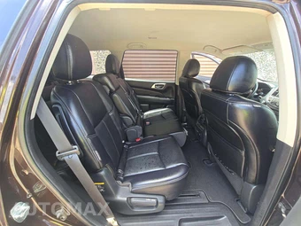 2019 Nissan Pathfinder SL – miniatura 17