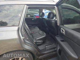 2019 Nissan Pathfinder SL – miniatura 17