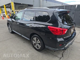 2019 Nissan Pathfinder SV - miniatura 6
