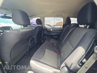 2019 Nissan Pathfinder SV – miniatura 13