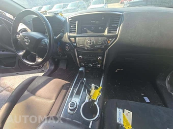 2019 Nissan Pathfinder SV – miniatura 16