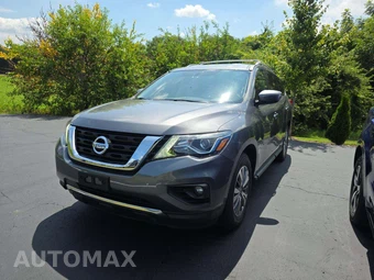 2019 Nissan Pathfinder SV