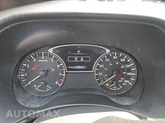 2019 Nissan Pathfinder SV – miniatura 12