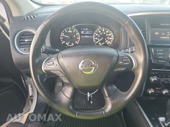 2019 Nissan Pathfinder SV - miniatura 10