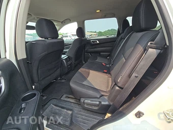 2019 Nissan Pathfinder SV – miniatura 13