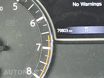 2019 Nissan Pathfinder SV – miniatura 12