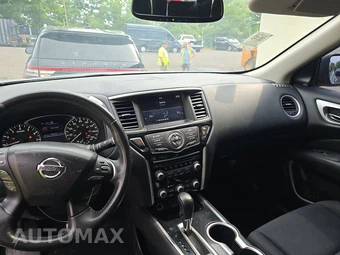 2019 Nissan Pathfinder SV - miniatura 11