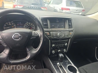 2019 Nissan Pathfinder SV – miniatura 11