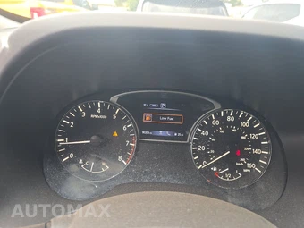 2019 Nissan Pathfinder SV – miniatura 12