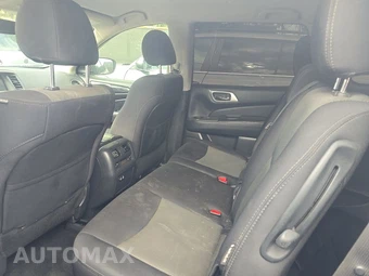 2019 Nissan Pathfinder SV – miniatura 13