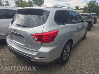 2019 Nissan Pathfinder SV – miniatura 4