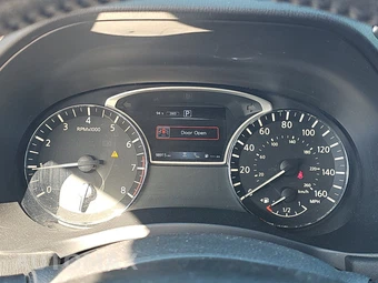 2019 Nissan Pathfinder SV – miniatura 12