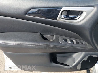 2019 Nissan Pathfinder SV – miniatura 9